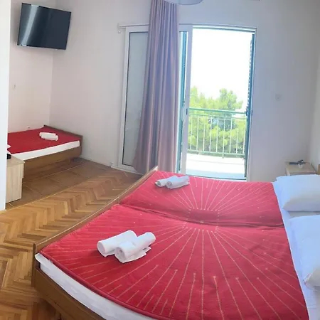 Rooms With Shared Kitchen 
