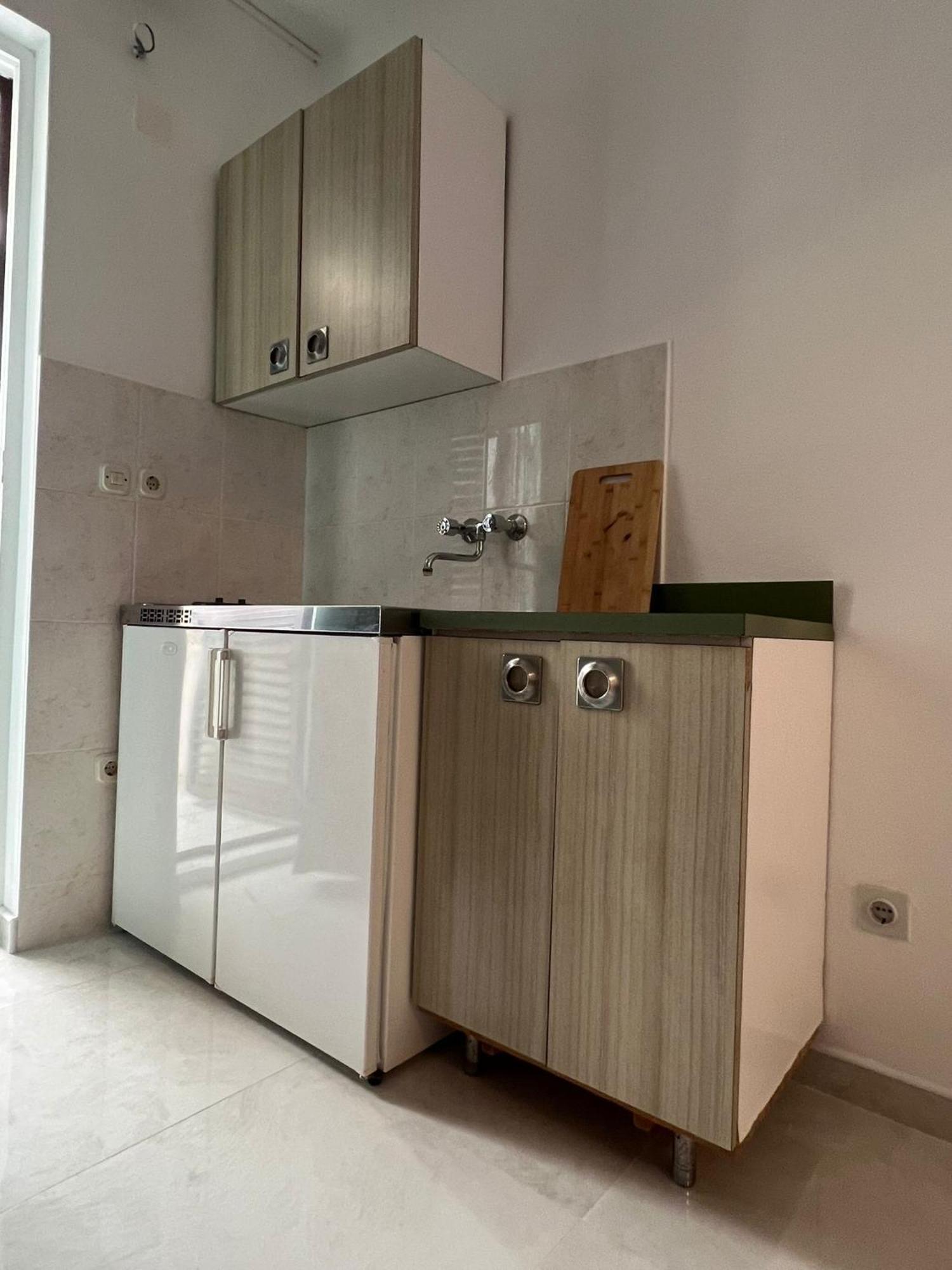 Apartament With Shared Kitchen 